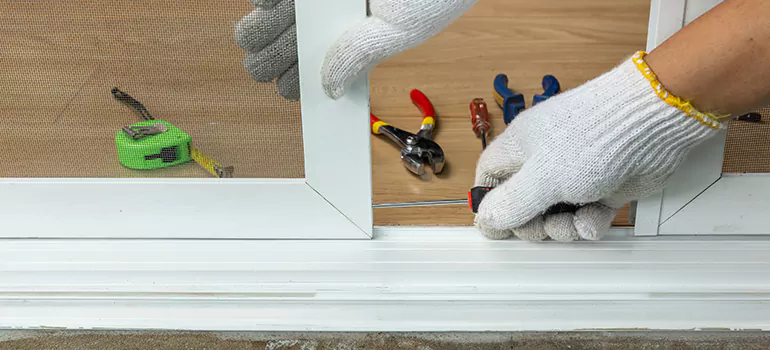Installing Garage Door Rails in Lauderdale Lakes, FL