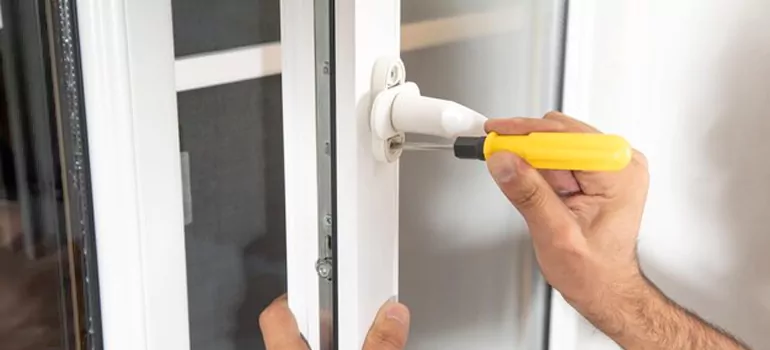 Casement Window Handle Replacement in Lauderdale Lakes, FL