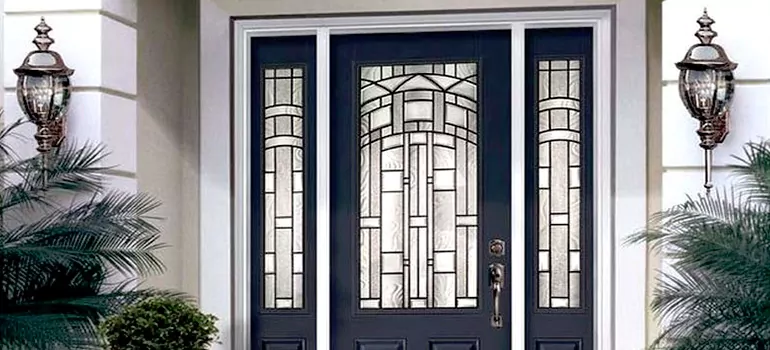 Craftsman Entry Door in Lauderdale Lakes, FL